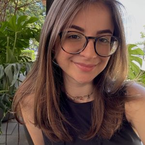 Maria Fernanda Bertolino (1) Maria Fernanda Bertolino (1)